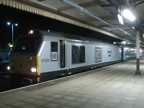 Rhyl 22.12.2014 - DBS Royal Diamond 67029 on WAG service 1V91 - Rare