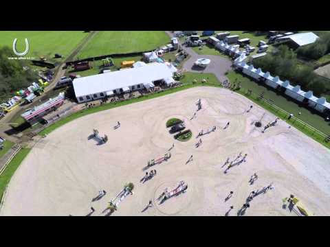 download lagu mp3 mp4 Uhorse, download lagu Uhorse gratis, unduh video klip Uhorse