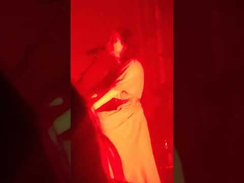 mitski - drunk walk home live at divadlo archa, prague, 18/5/2022