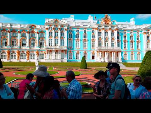Catherine Palace and Amber Room. Day Trips from St. Petersburg, Russia.