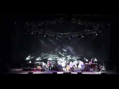 Mark Knopfler - Postcards From Paraguay - Málaga 2013 - HQ Audio (Multicam)