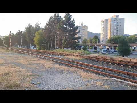 GM 1013 with RE 4005 in Baia Mare