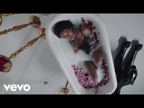 Mia Ariannaa - Sex In The Morning (Official Music Video)