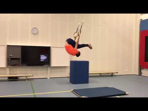 17052149 VouwH uit Aanloop