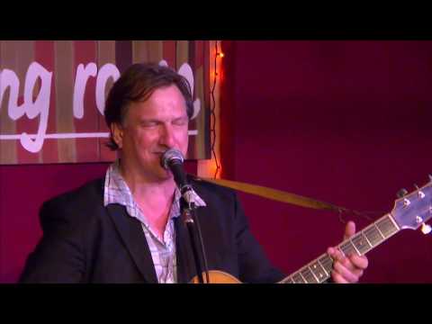 Ellis Paul: "Annalee", Live at The Living Room (with Adam Ezra)