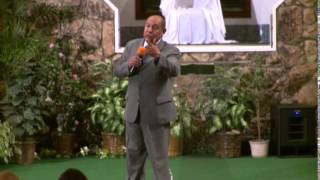 Pastor Alejandro Bullón - Perdidos dentro de la iglesia