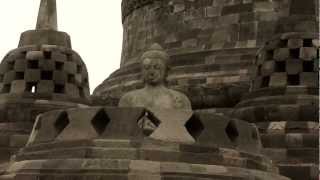 preview picture of video 'Borobudur Java 2012 - Frans ter Beke'