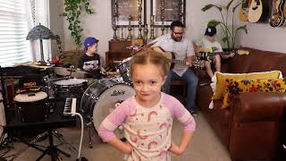 Colt Clark and the Quarantine Kids play &quot;I&#39;m Looking Through You&quot;