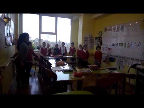 Ora de limba engleză la Școala Lorelay