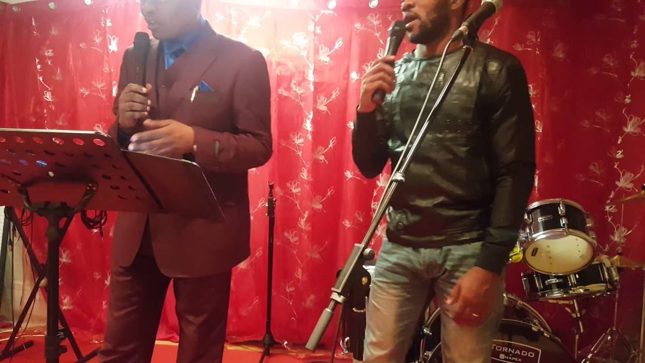 Watch video Pasteur MIKE MAKIESE église les messagers de bourget paris France Pasteur MIKE MAKIESE église les messagers de bourget paris France