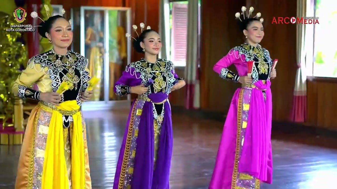 Tarian Tidi Lo o Ayabu Gorontalo