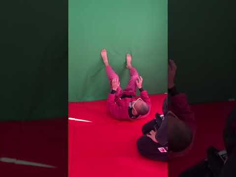【柔術】基本動作『壁回り』#shorts #jiujitsu #bjj #柔術 #ブラジリアン柔術 #mjjlab