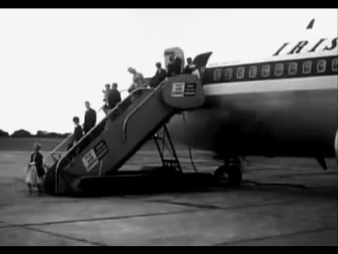 Aer Lingus Boeing 720-048 & Mary Mitchel - 1963