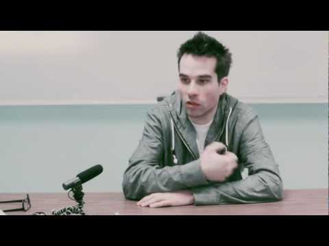 Martin Villeneuve parle de Mars et Avril