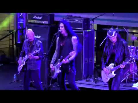 Kiss Kruise VII - "Bruce & Bob Kulick" - Turn On The Night (Live)(2017)
