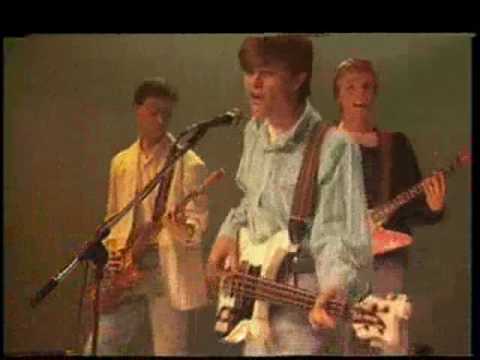 Engrupo - "Me tranquilizaré" - Rock chileno