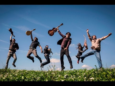 TONI XUCLÀ, Una terra sense mapa/A Land Without a Map