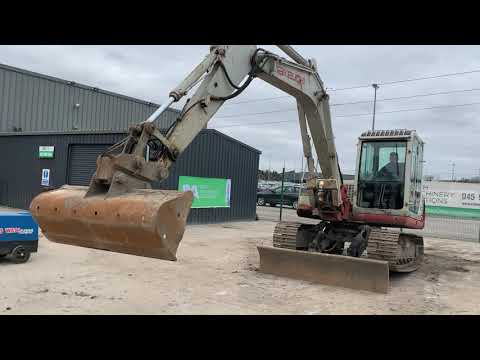 2005 Takeuchi TB175 Steel Tracked Excavator c/w 2 x Buckets, Blade & Piped