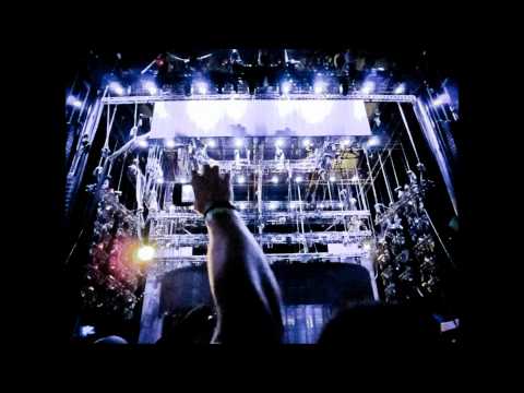 Coldplay .vs. Discopolis - A Sky Full Of Sparkle Motion (Mathias Regal Mashup)