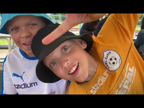 Leki-futis 10-pojat IKU-turnauksessa 2022.