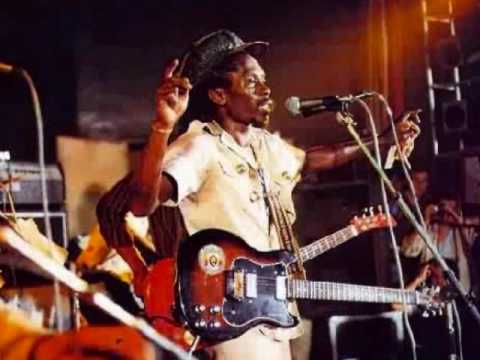 Prince Lincoln Thompson & The Royal Rasses - Natural Wild - People love Jah music