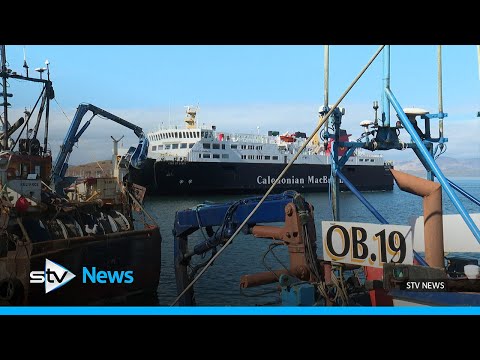 Union calls on government to invest in publicly owned ferry service