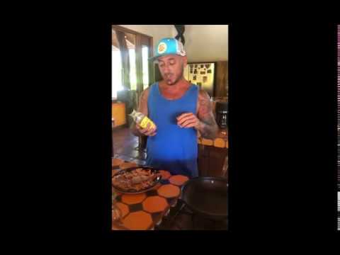 Ricante Recipes: Pineapple Everything Sauce BBQ Chicken Salad