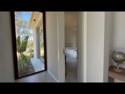 Video de YouTube - Casa en Venta de 4 dormitorios  en Montoya, Maldonado