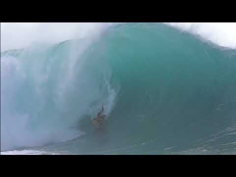 Bidudigital - Guilherme Tamega at Pipeline, Hawaii - December 31st, 2019.