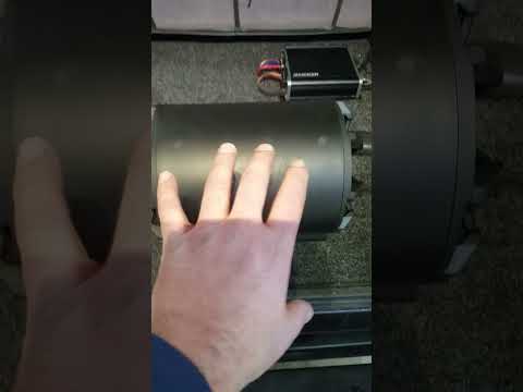 Jeep Tj kicker TB subwoofer cwtb8 + cxa4001 & Sony bt radio