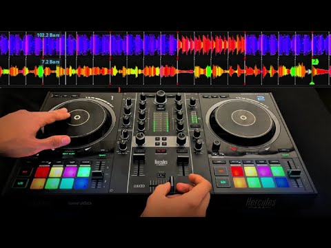 Pro DJ Does EPIC 10 Minute Tech House Mix