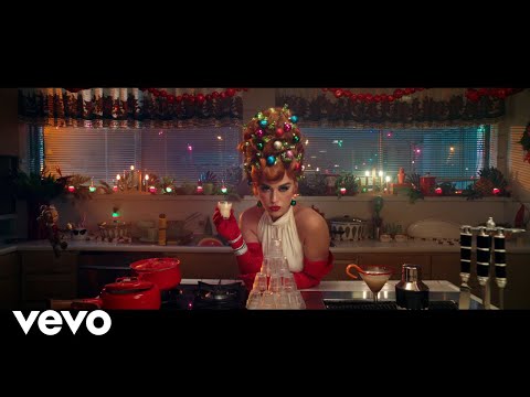 Katy Perry - Cozy Little Christmas - Christmas Radio