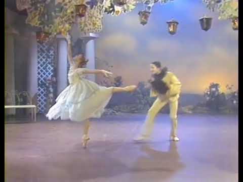 Margarita Kullik, Butterfly variation, "Le Carnaval" / Маргарита Куллик, бабочка, «Карнавал» (1986)