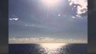 Mar de plastico (b.s.o) Helena Goch  (Nonsense)