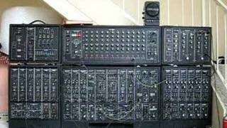 Video thumbnail for Roland System 700 by Synthfool