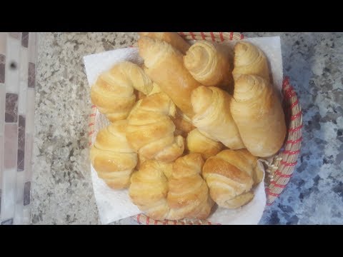 PAN CACHITO Y ENROLLADO (ECUADOR)