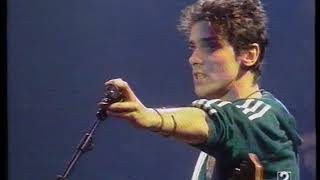 Mano negra (Machine Gun / La vida me da palo)