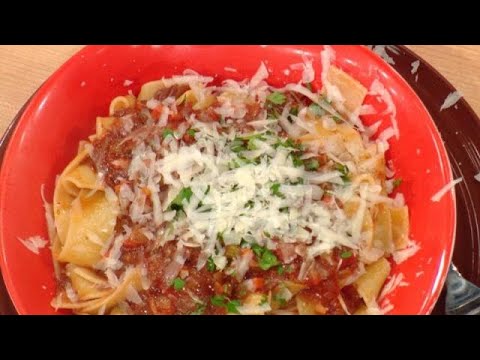 Marc Murphy's Pappardelle with Bolognese Sauce