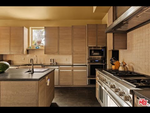 2774 La Castana Drive | Los Angeles, CA - The Agency