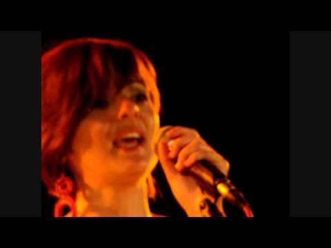 Χαίνηδες - Magdaleno muri malka mome