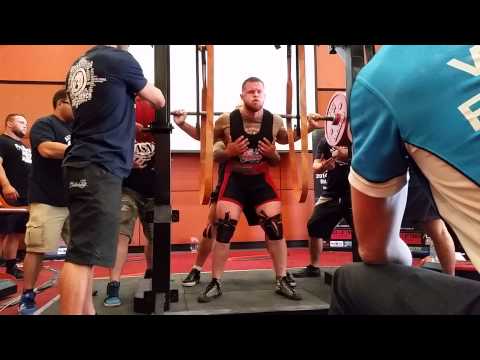 Jackson Murrie squats 357.5kg@99kg GPC Nats