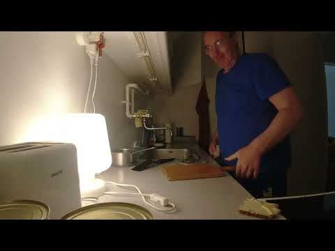 MongoTV_12546 - Min Frokost - RUGBRØD Med HUMMUS