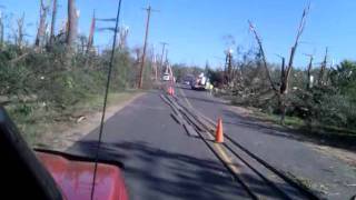 preview picture of video 'Brimfield, Ma. Tornado aftermath.'