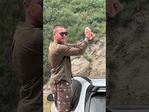 Друзья добро спасает мир Подпишитесь добрые люди пожалуйста обнял 🫂 всех спасибо хорошей жизни вам