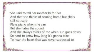 Eric Hutchinson - Sun Goes Down Lyrics