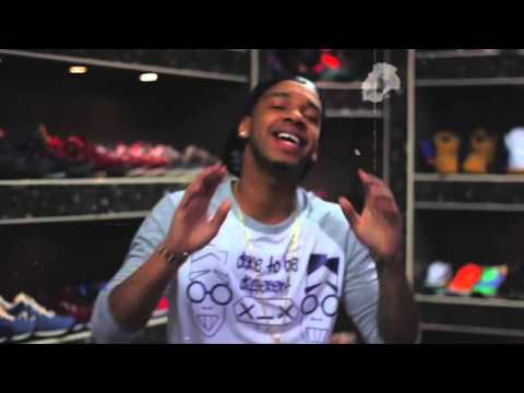 Weirdbukool GINO ft JU JILLA - Two white cups