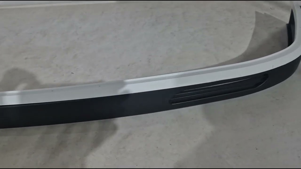 Универсальная передняя губа DPT White V-1 (ABS, черный глянец) Video 1
