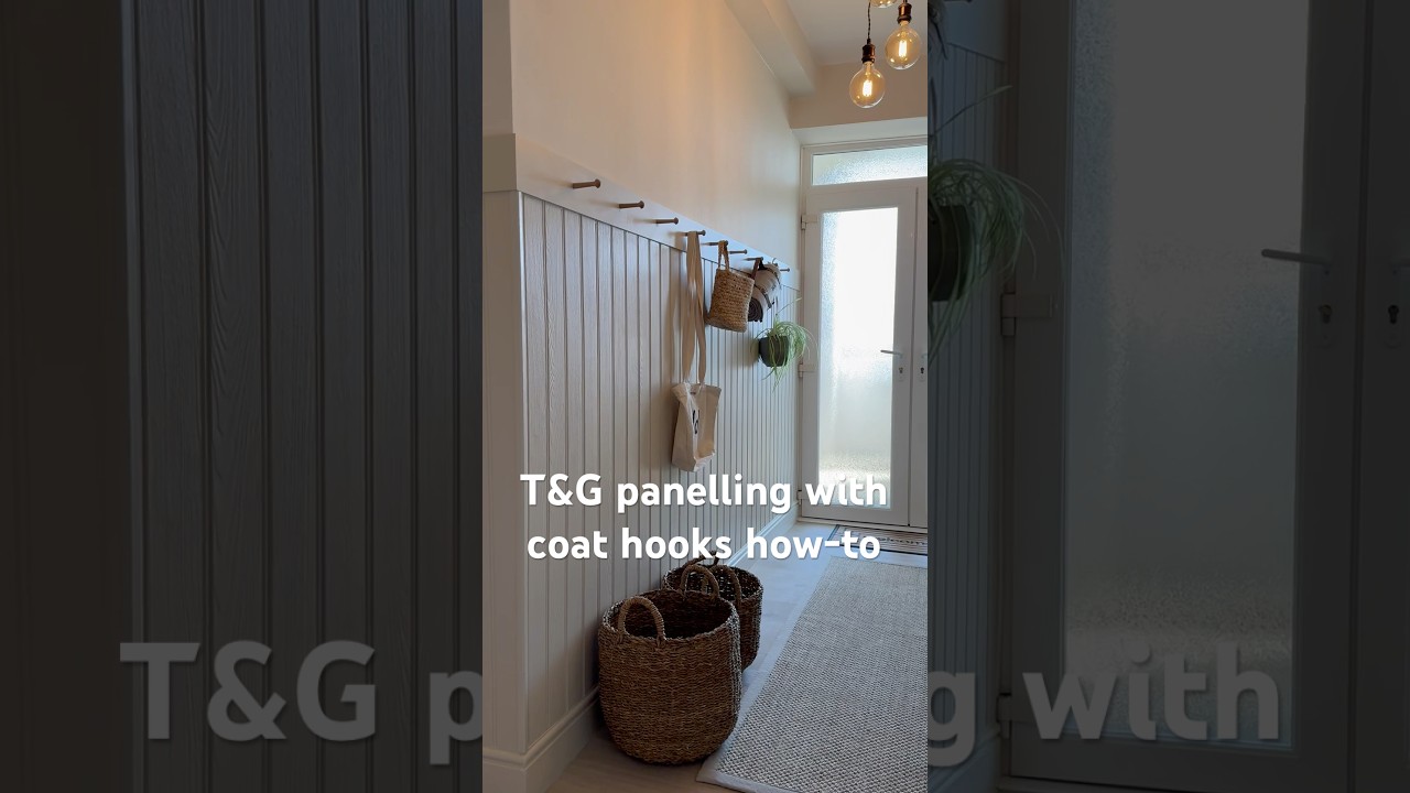 T&G panelling with coat hooks in hallway how-to #panelling #howtopanel #hallway #tongueandgrove