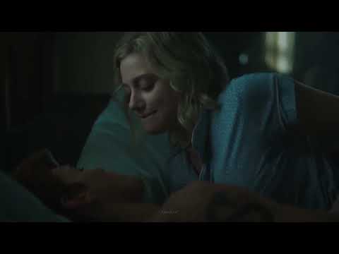 Riverdale 6x01 Kiss Scene   Archie and Betty #000