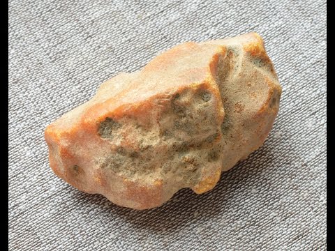 71,7 gr Genuine natural baltic amber raw stone egg yolk butterscotch